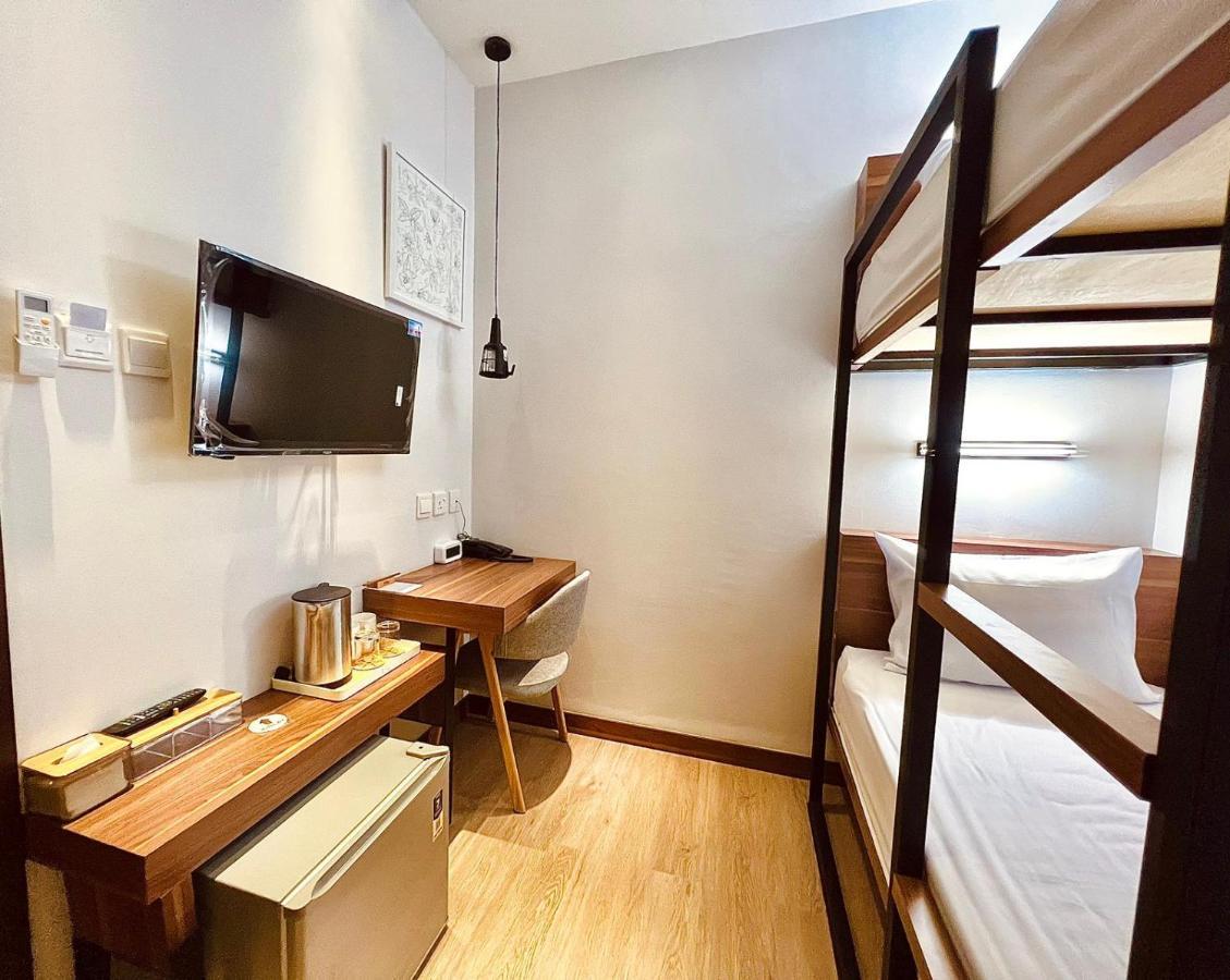Oxy Suites G-03 At Shop House Meisterstadt Pollux Habibie Batam Ngoại thất bức ảnh