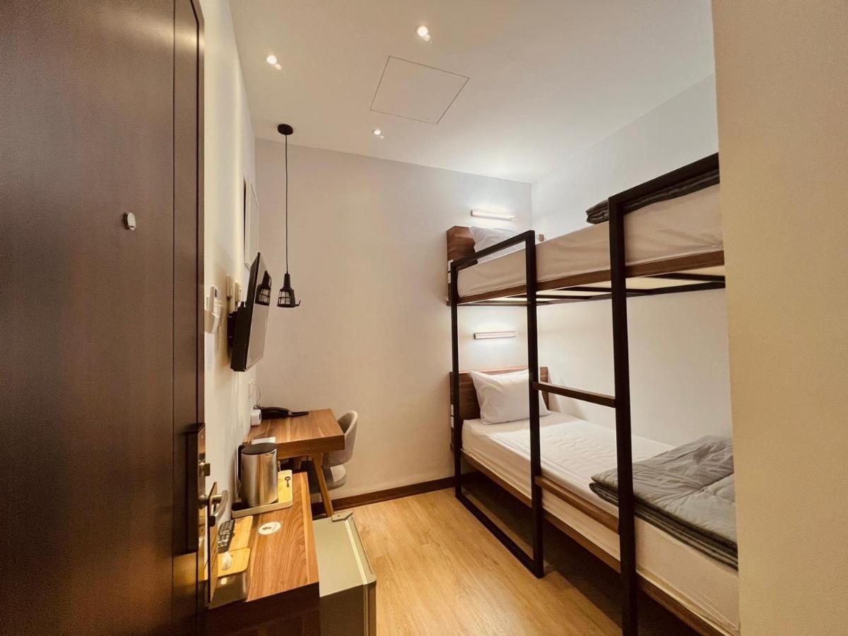 Oxy Suites G-03 At Shop House Meisterstadt Pollux Habibie Batam Ngoại thất bức ảnh